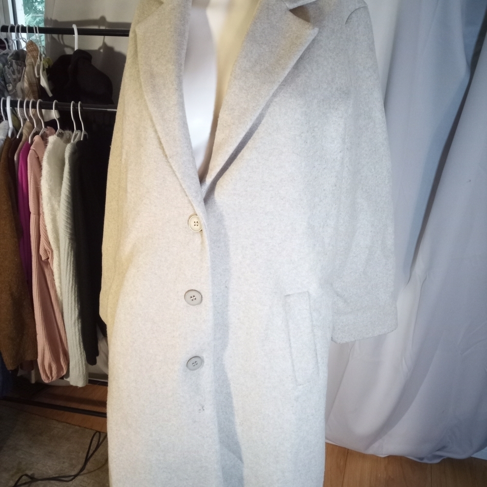 Orb Cream Trench Coat